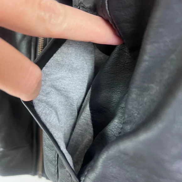 Torrid Black Faux Leather & Marled Grey Terry Bomber Jacket Size 1 Hooded - Picture 8 of 10